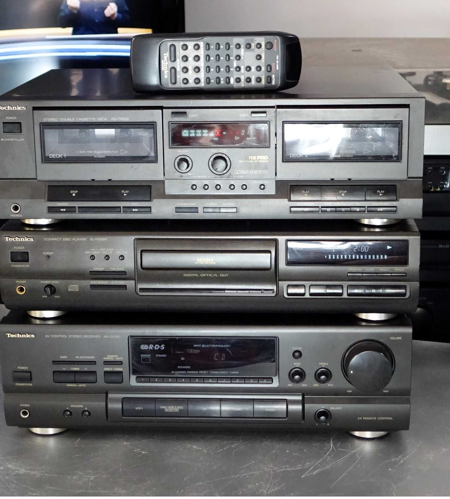 Wieża Technics -amplituner , deck dwukasetowy i CD +pilot do wieży