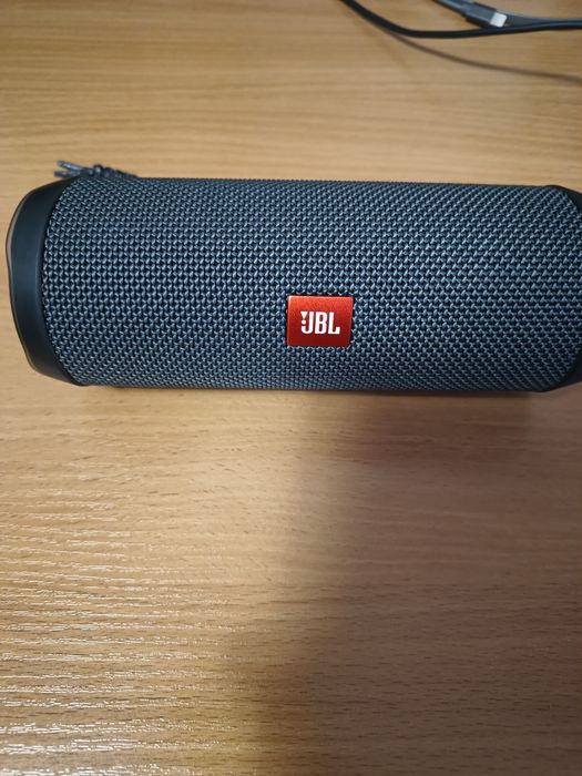 JBL Flip Essential 2 Black