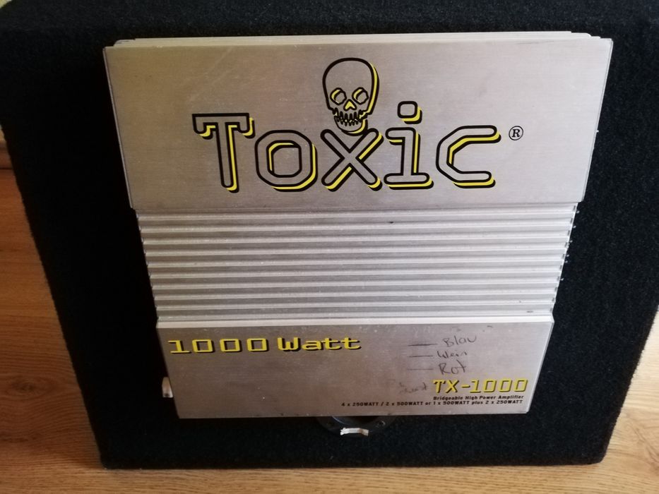 Sprzedam skrzynię basową JBL