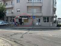 Espaço comercial à venda em Oliveira de Azeméis (B),