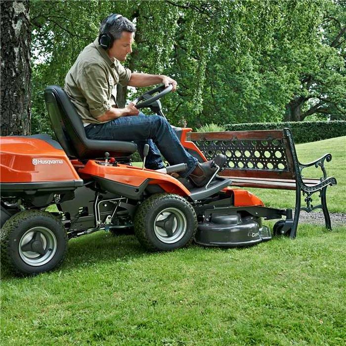 Rider husqvarna R 214TC R214TC traktorek kosiarka 2-cylindry,hydrostat