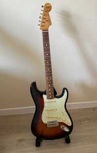 Fender Stratocaster Vintera 60s Sunburst