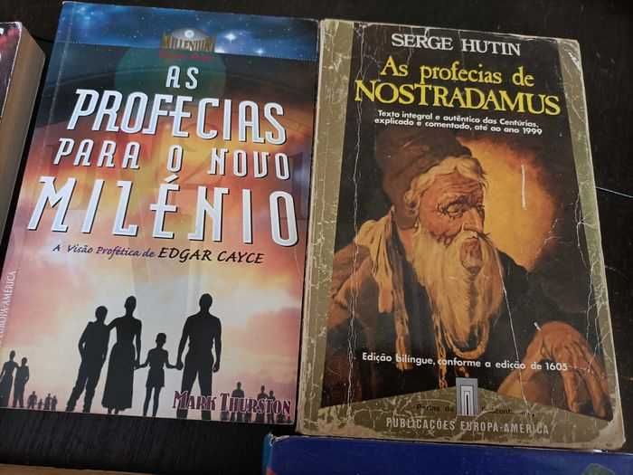 2 Livros A. Morávia, J. Lárteguy