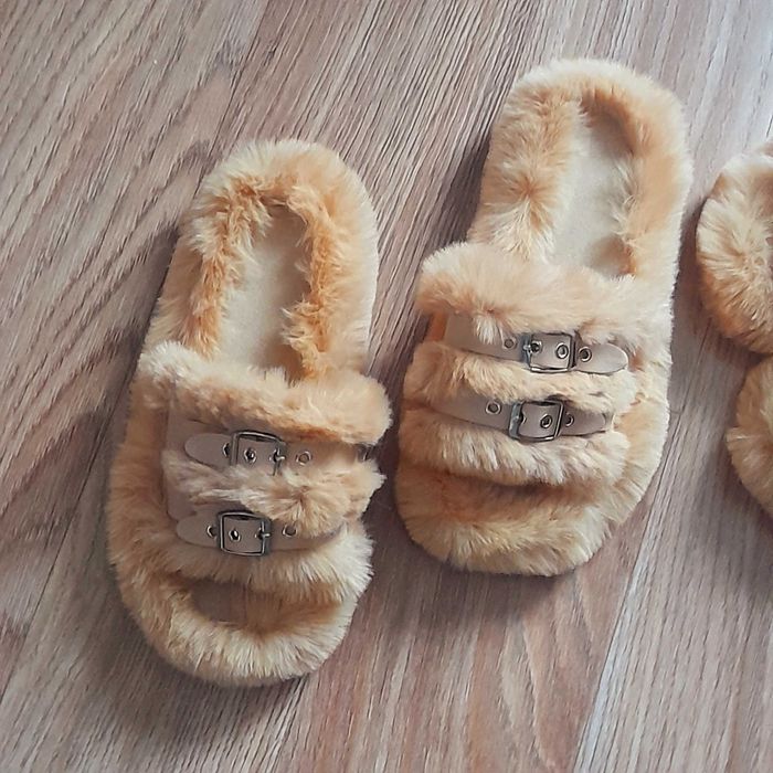 Шлёпанцы женские