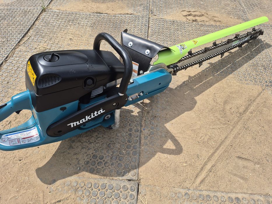 Koparka łańcuchowa minitrencher Georipper M700 Makita powystawowa