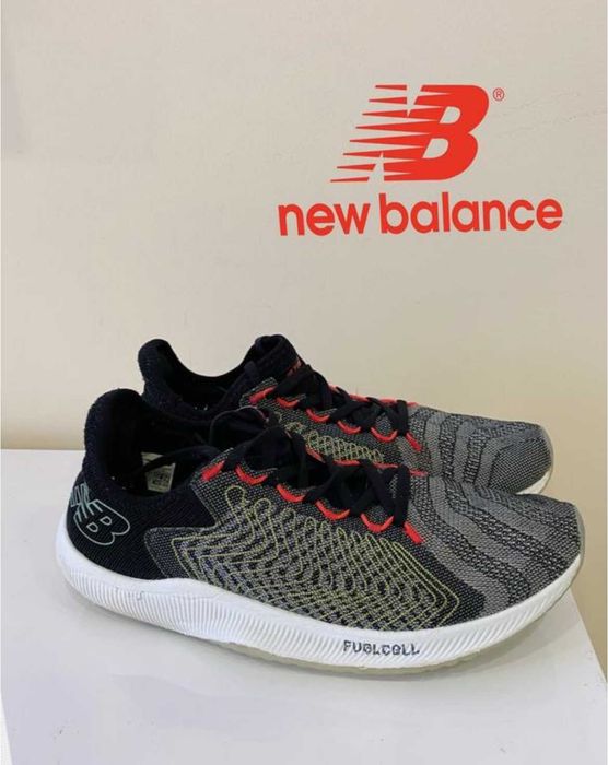 Кросівки New Balance FuelCell Rebel 42,5/27/9 оригинальні