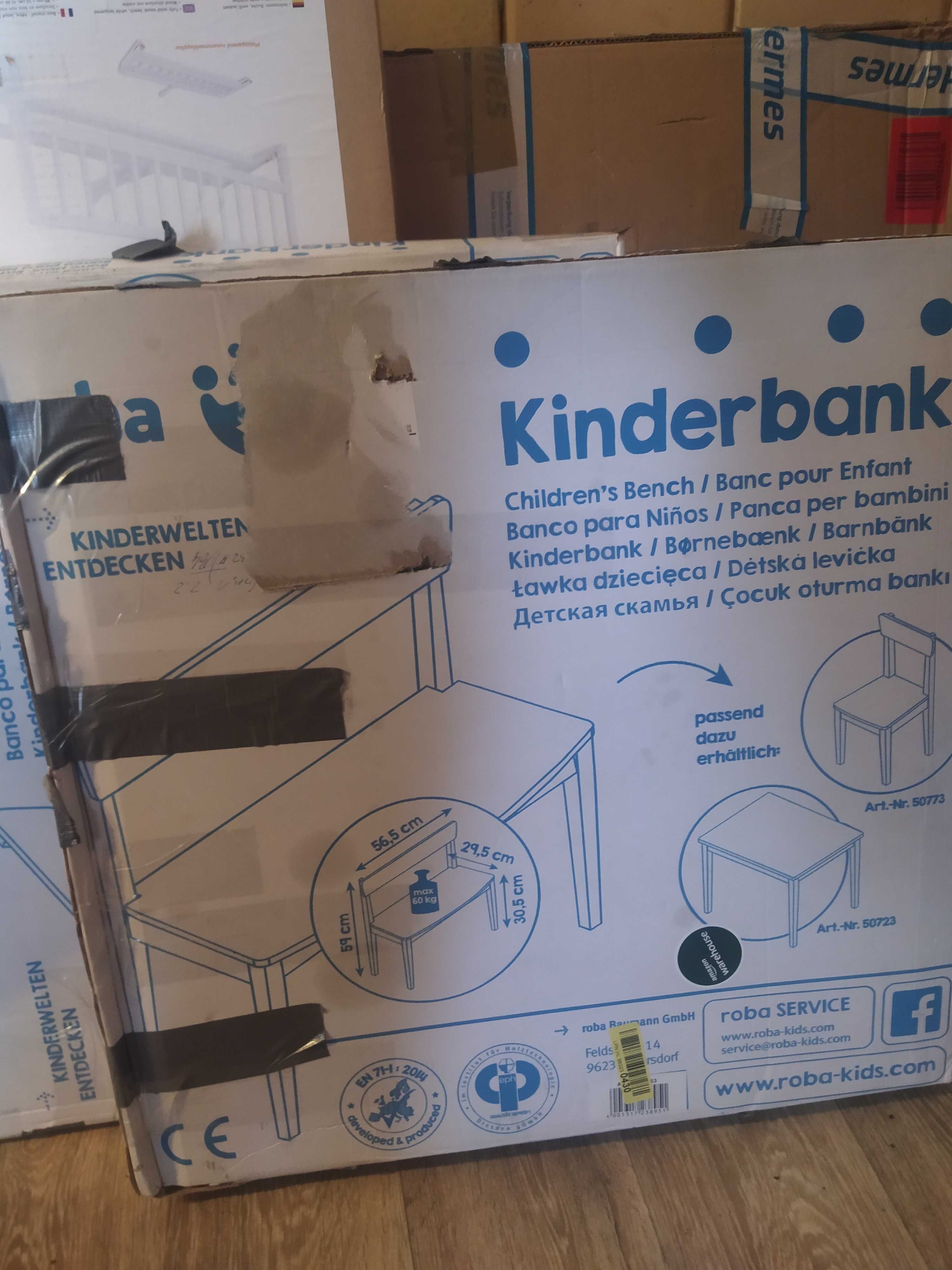 Ławeczka dla dzieci roba kinder bank.