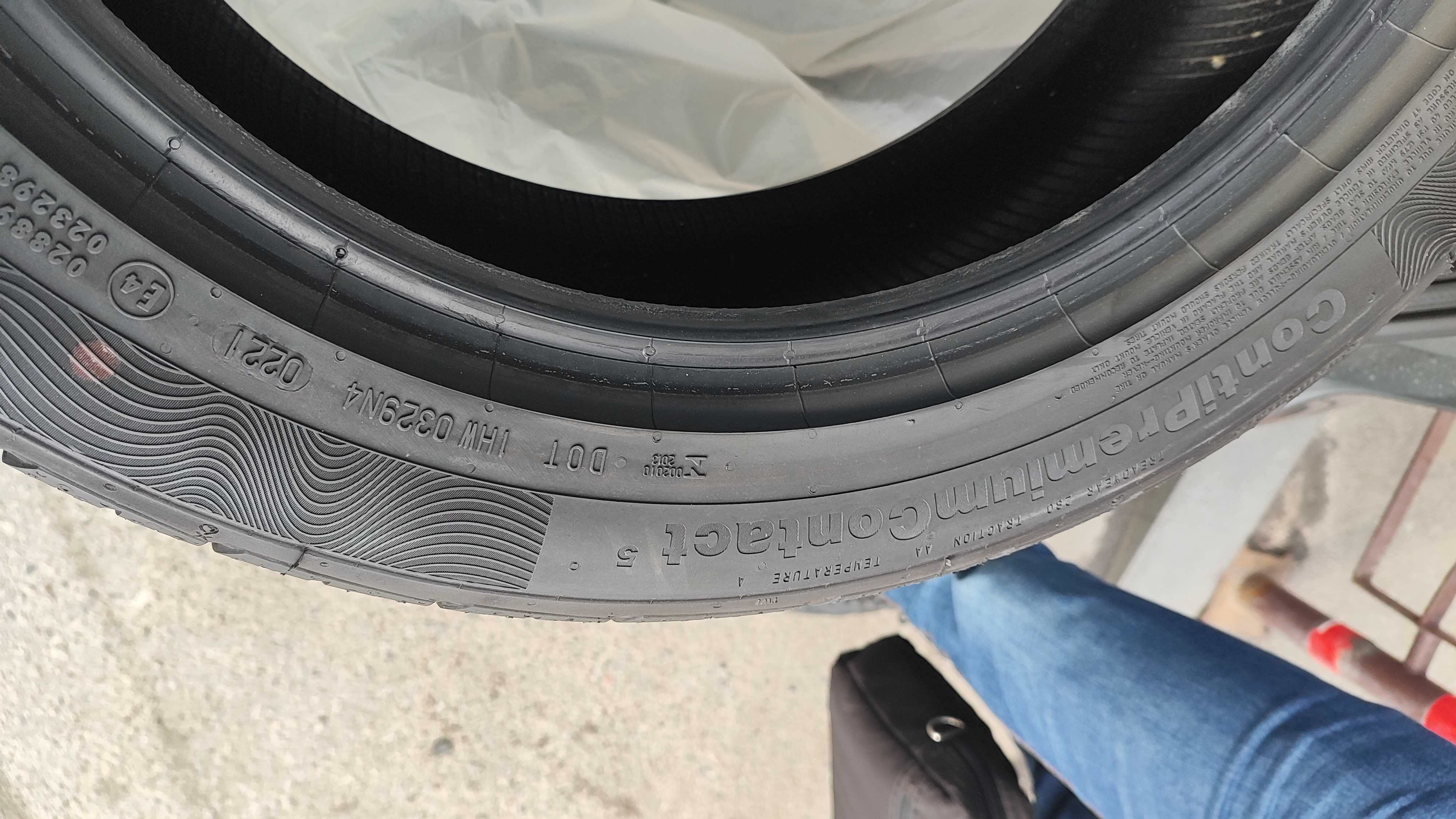 Шина 205/55R17 continental нова