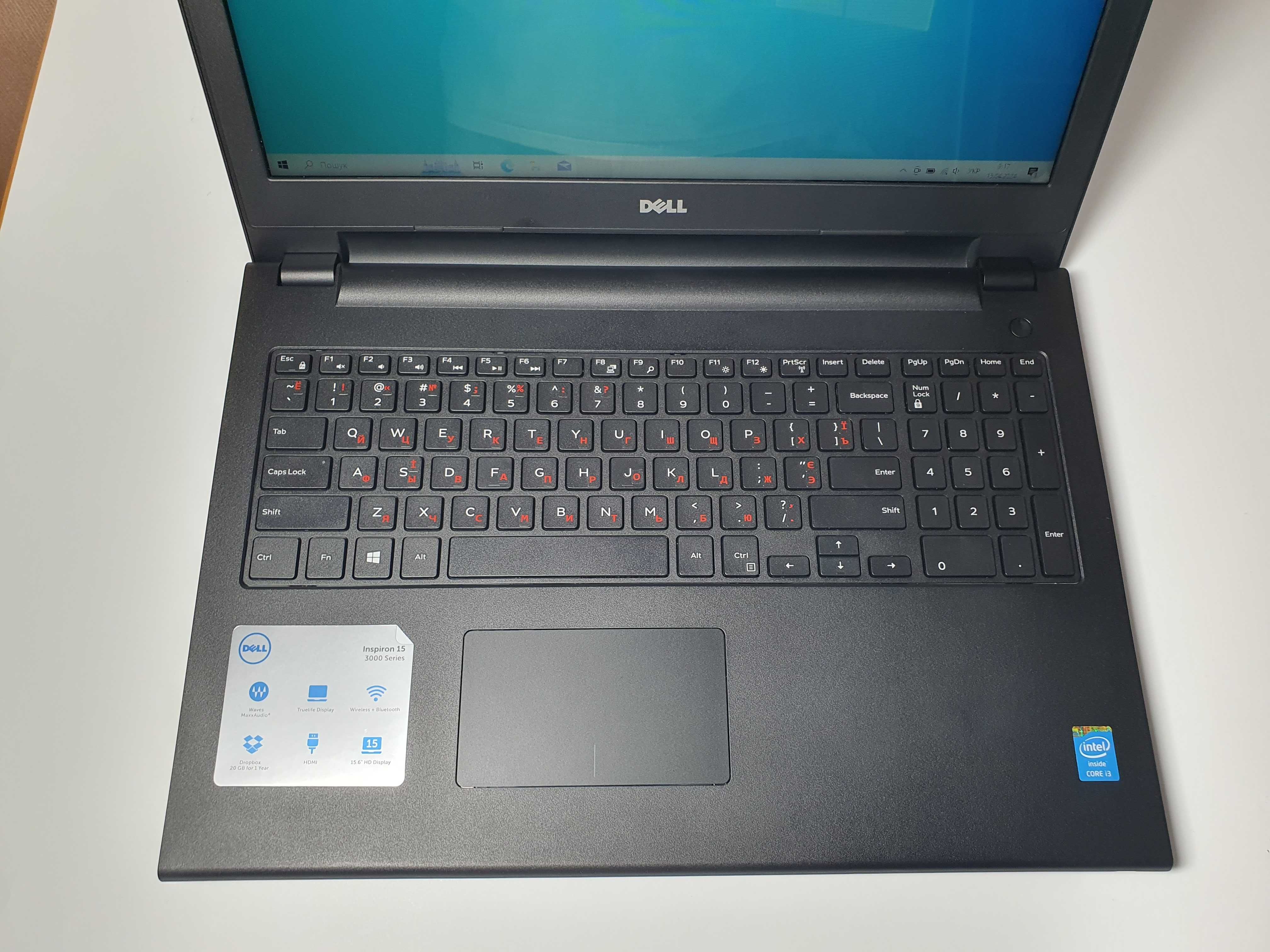 Dell Inspiron 15 15,6' Intel i3-4030, RAM 8Gb, HDD 500 Gb