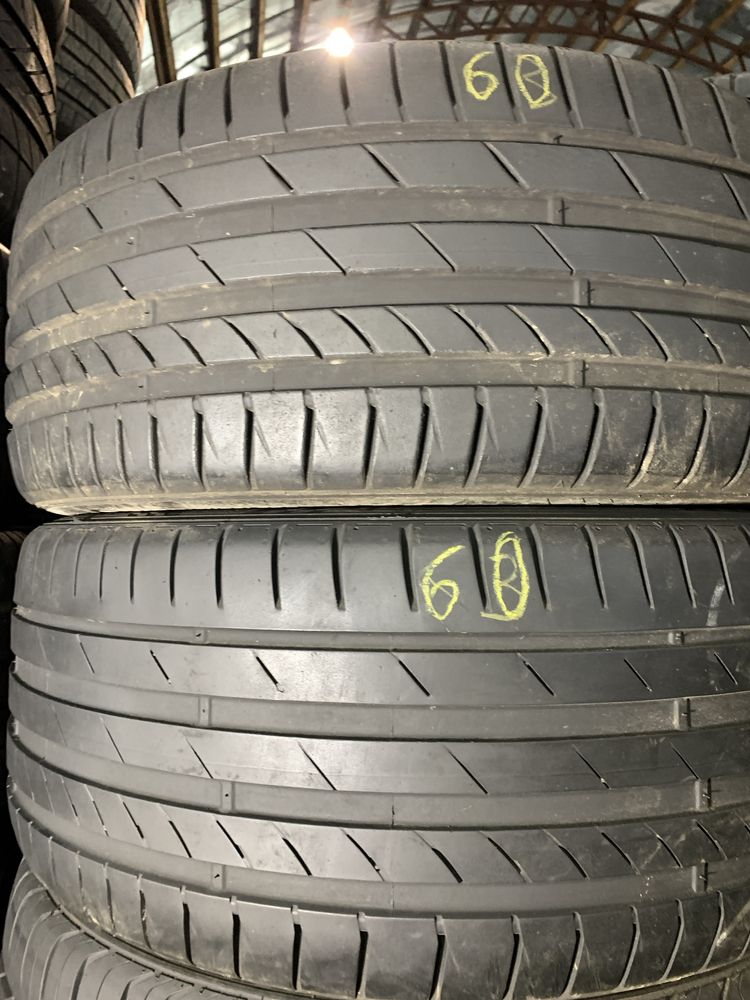 Шини б/у літо 245/40 19 Kumho ecsta