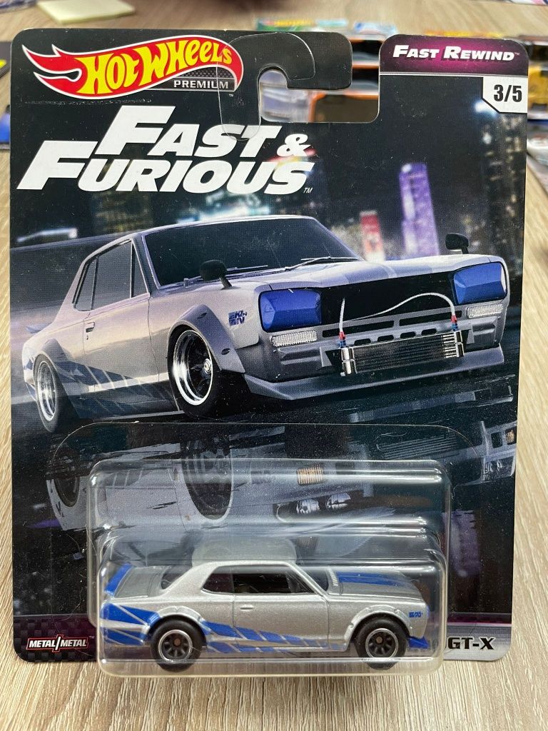 Hot Wheels Premium Nissan Skyline HT 2000GT-X Fast Rewind