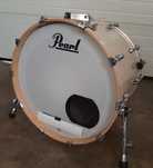 Bateria Pearl Session Studio Select 22 com 50% como nova