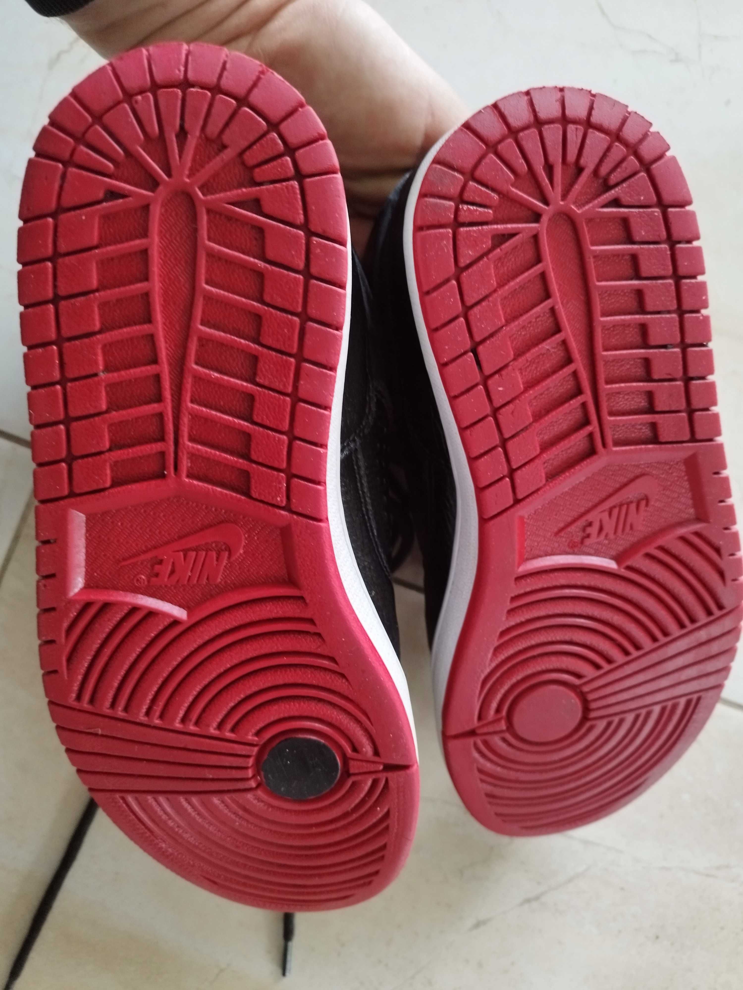 Nike Air Jordan Jumpman Access Black Gym Red 38,5 24cm
