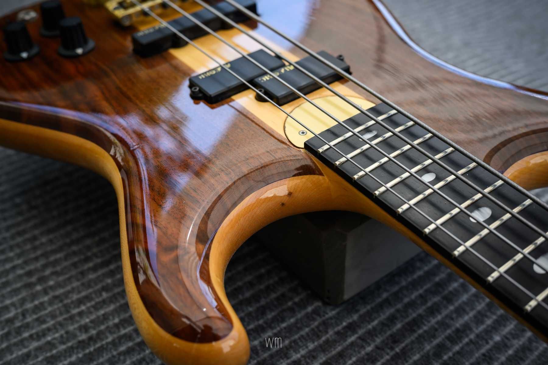 ALEMBIC Elan 1990 gitara basowa