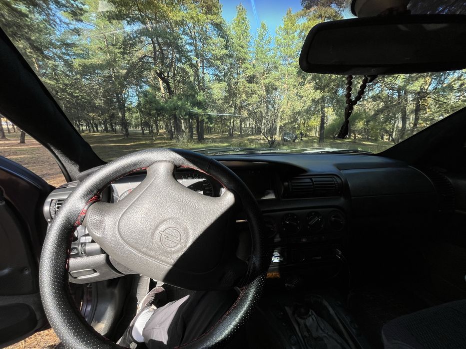 opel omega b универсал срочно ОБМЕН