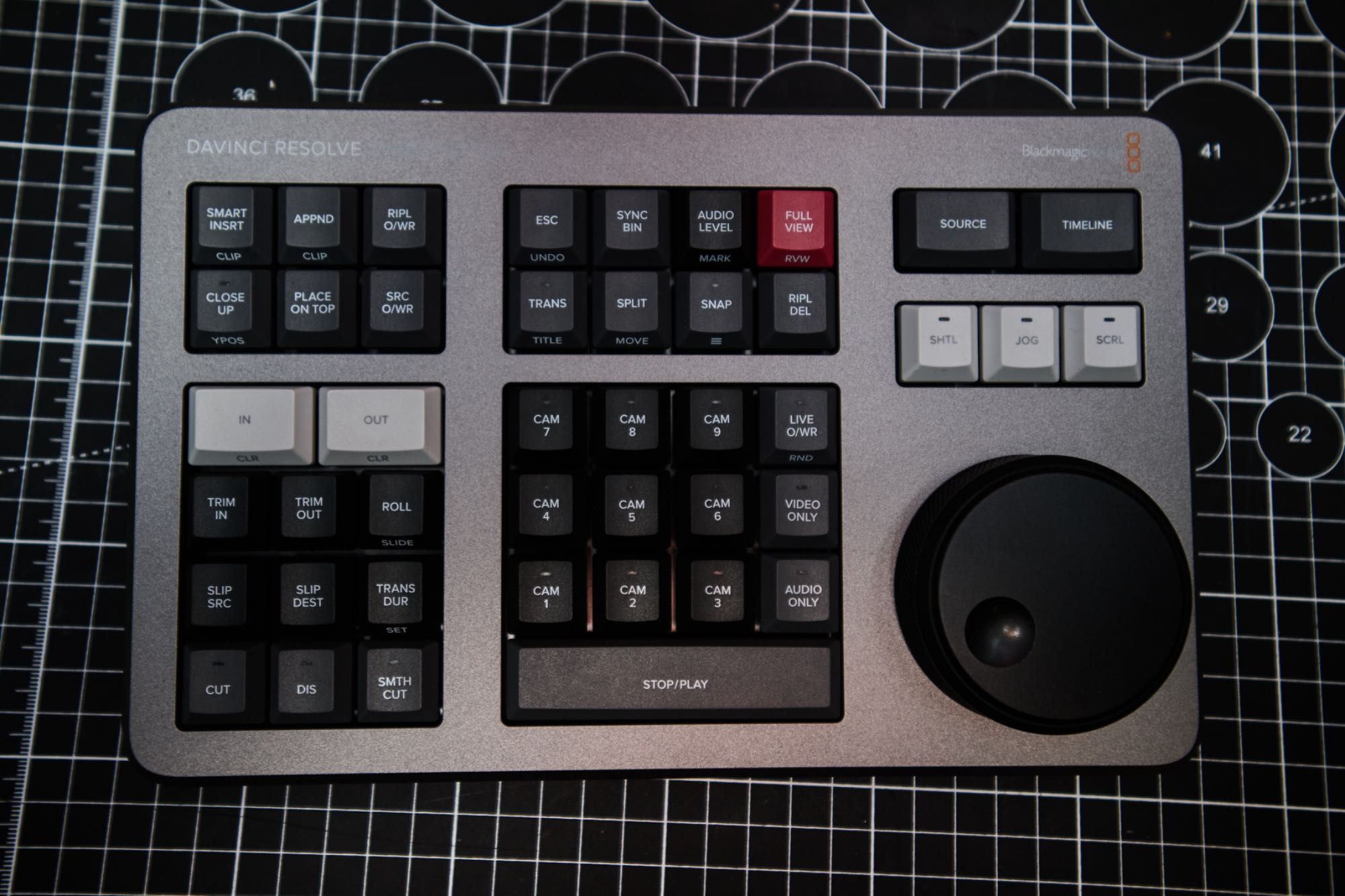Blackmagic Design Davinci Resolve Speed Editor bez klucza DR