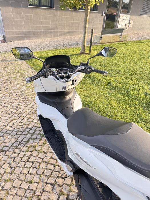 Honda pcx 2021 (Ótimo Estado)