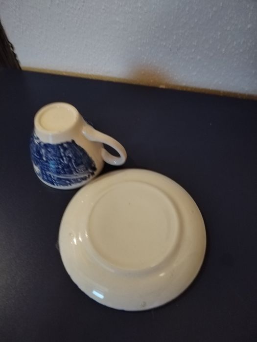 Chávena e pires loiça inglesa