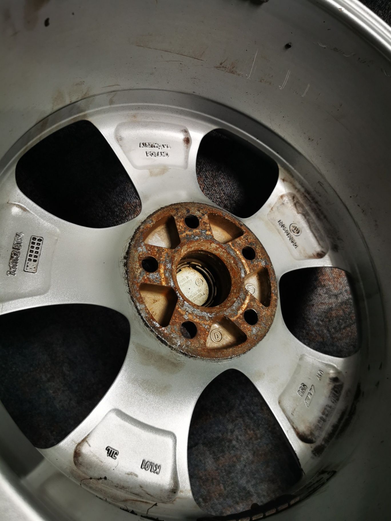 Oryginalne alufelgi skoda aluminiowe 5x112 ET45 17cali Seat Vw Audi