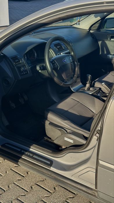 Volvo V50 |2004|  |2.0 D| Alu. 16| | dobry stan |