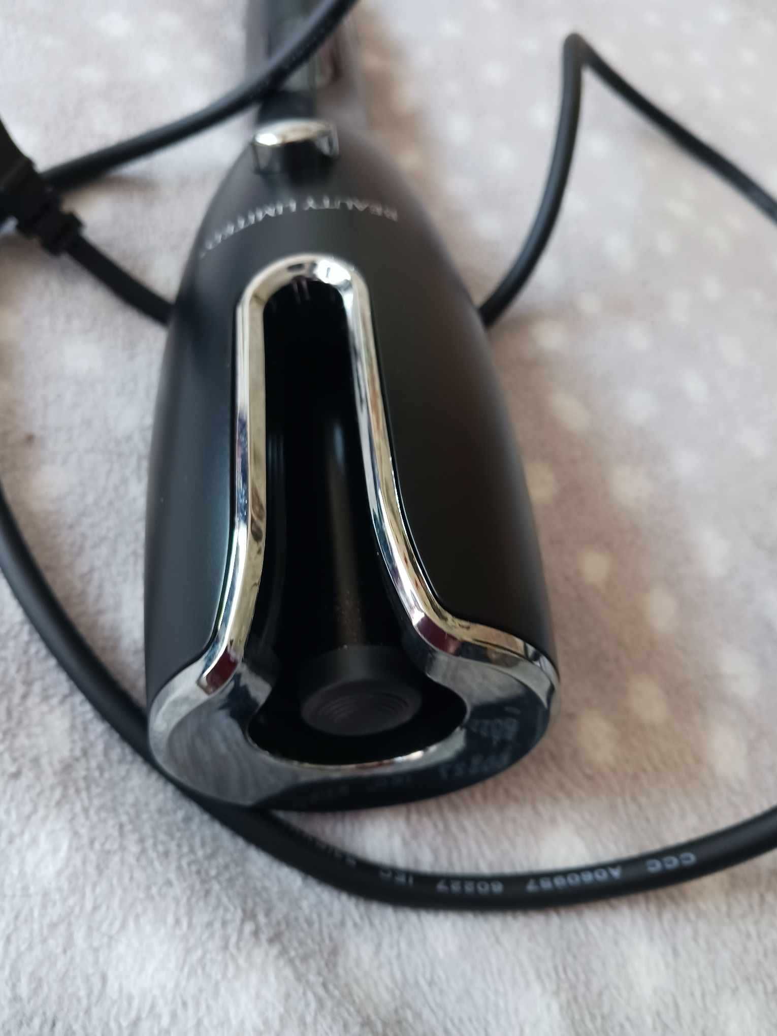 Lokówka automatyczna do włosów BlackPearl marki Beauty Limited®