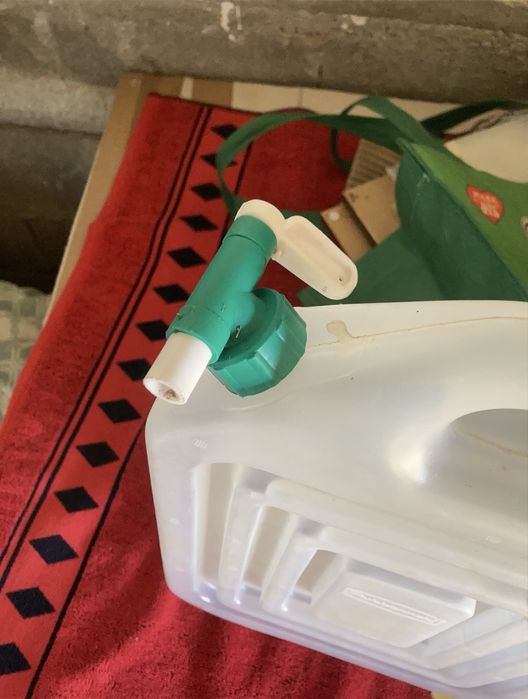 Reservatorio plastico 5 lt