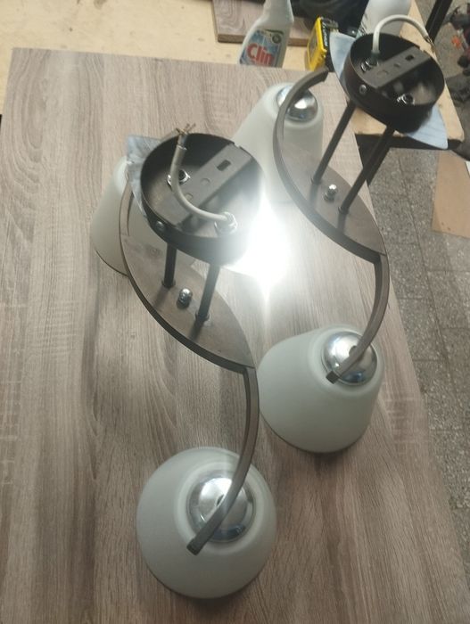 Żyrandole stan bardzo dobry +