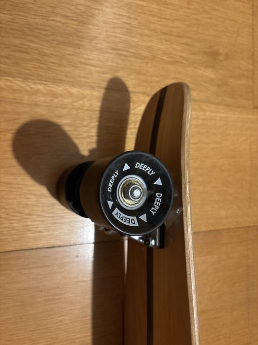 Skate pequeno da Deeply