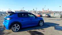 Peugeot e-208 GT Road Trip