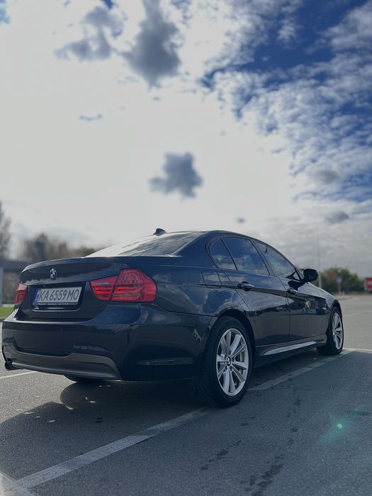 BMW E90 2009 2.0 дизель