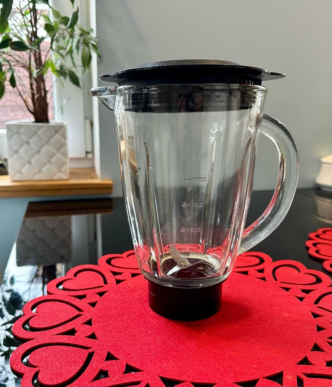 Kompletny Kielich Blend. do robota planetarnego Russell Hobbs