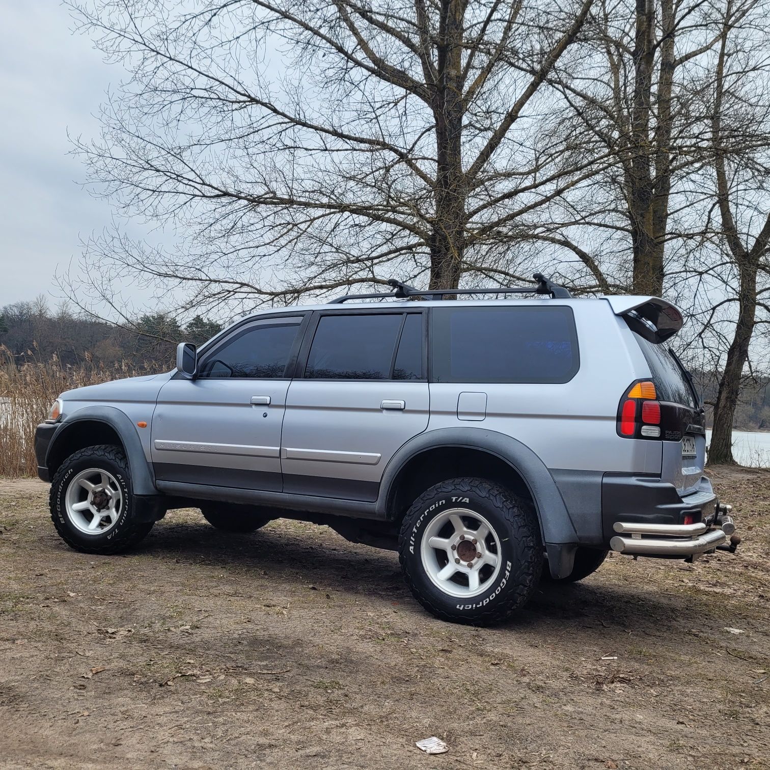 Mitsubishi Pajero Sport 2004