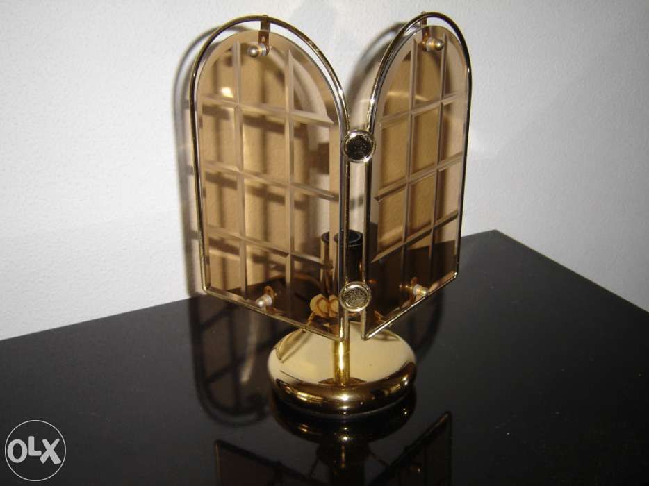 Candeeiro de mesinha