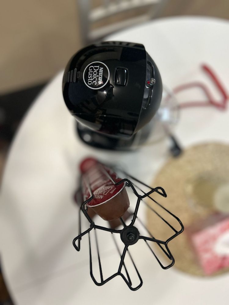 Ekspres DOLCE GUSTO Krups