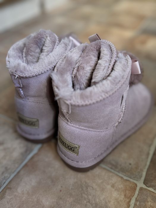 Нові уггі ugg 19 см рожеві натуральні пудрові 34 на 32