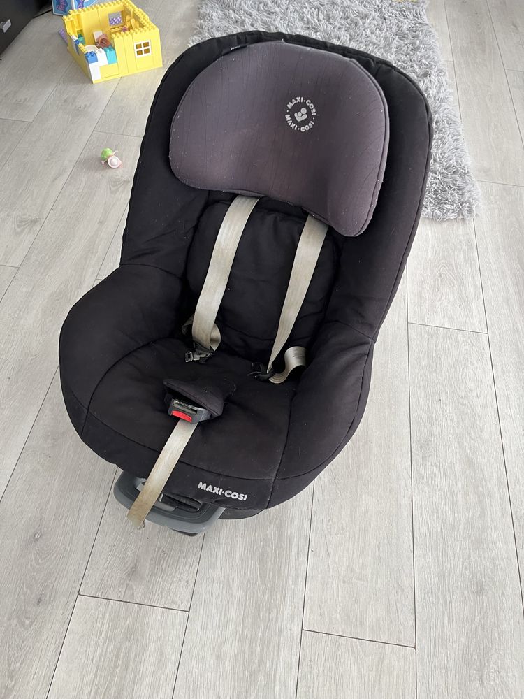 Fotelik maxi cosi pearl 9-18 kg plus baza family fix