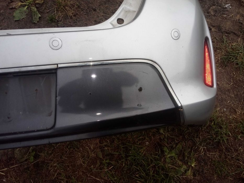 toyota AURIS II 13-15 zderzak tył nadwozie HATCHBACK kompletny PDC