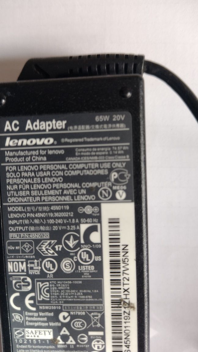 Zasilacz do laptopa Lenovo