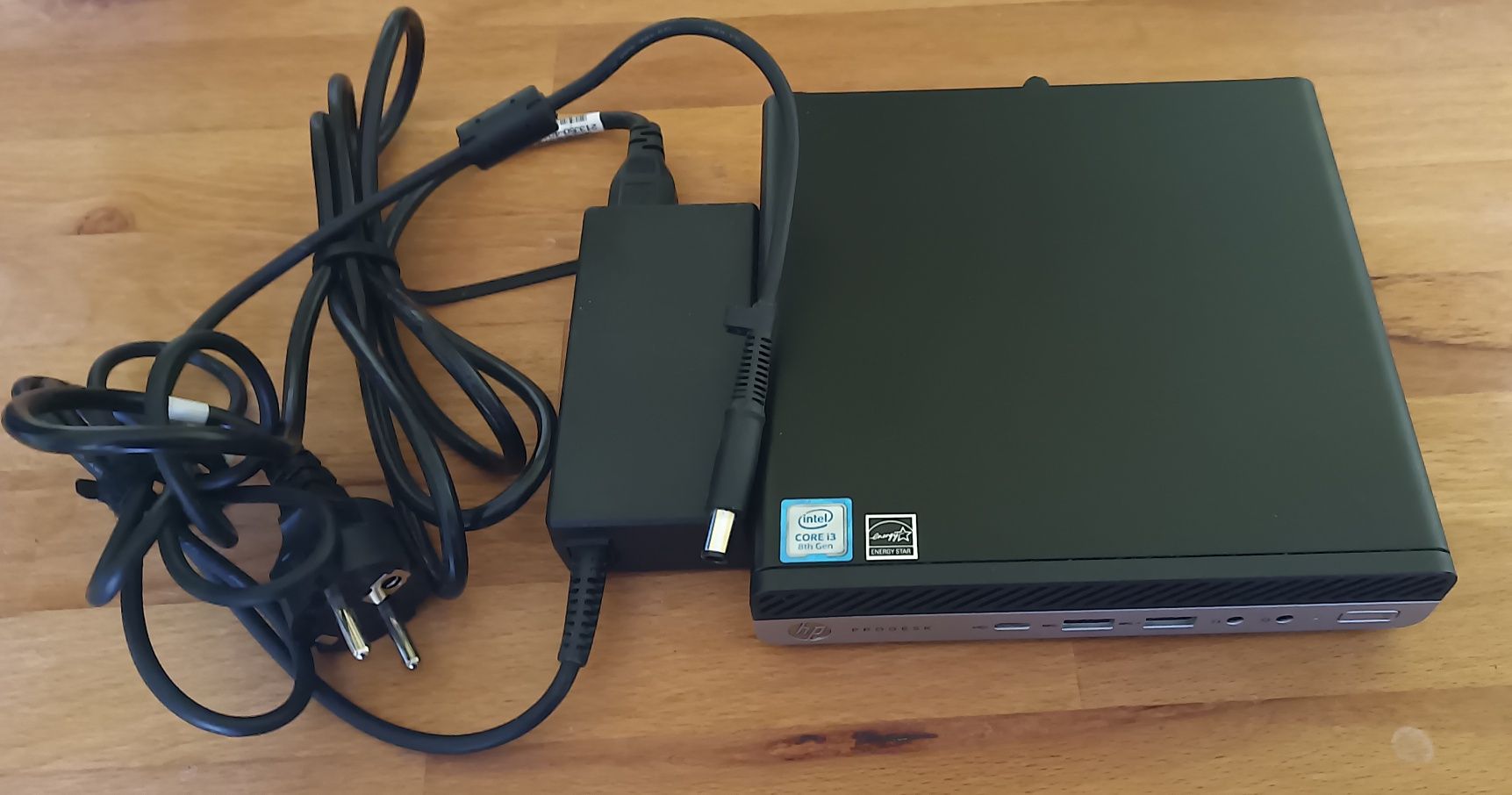 HP prodesk 600 G4: i3 8100,16Gb ram, wifi