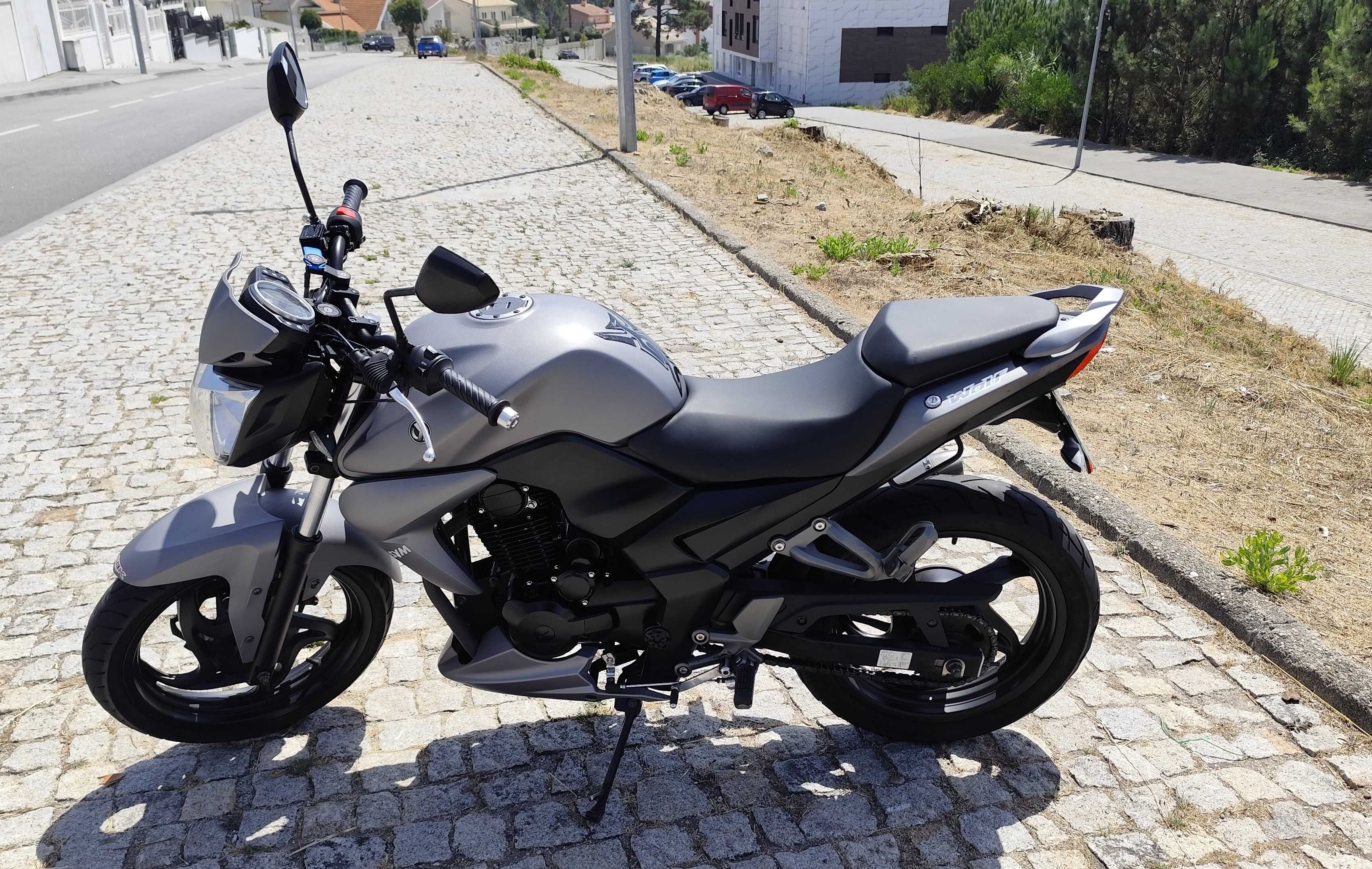 Sym Wolf 125 em bom estado
