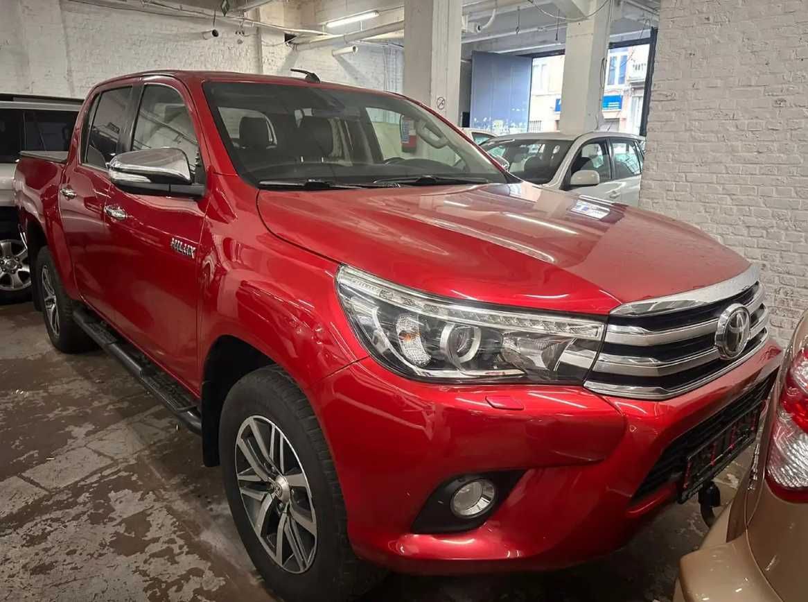 Бампер Toyota Hilux  шрот Тойота Хайлакс разборка