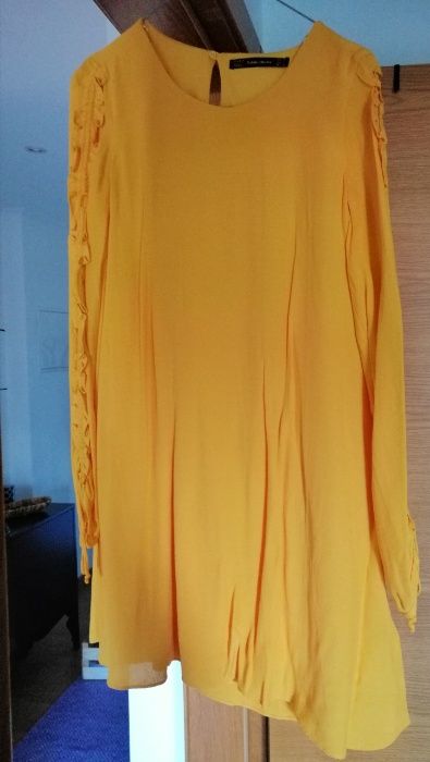 Vestido Zara novo