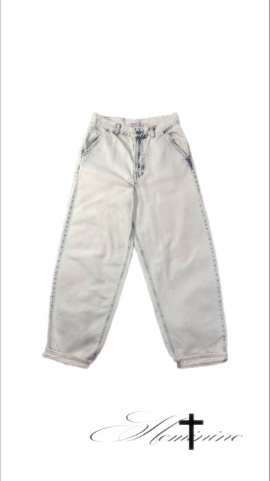 світло голубі беггі джинси