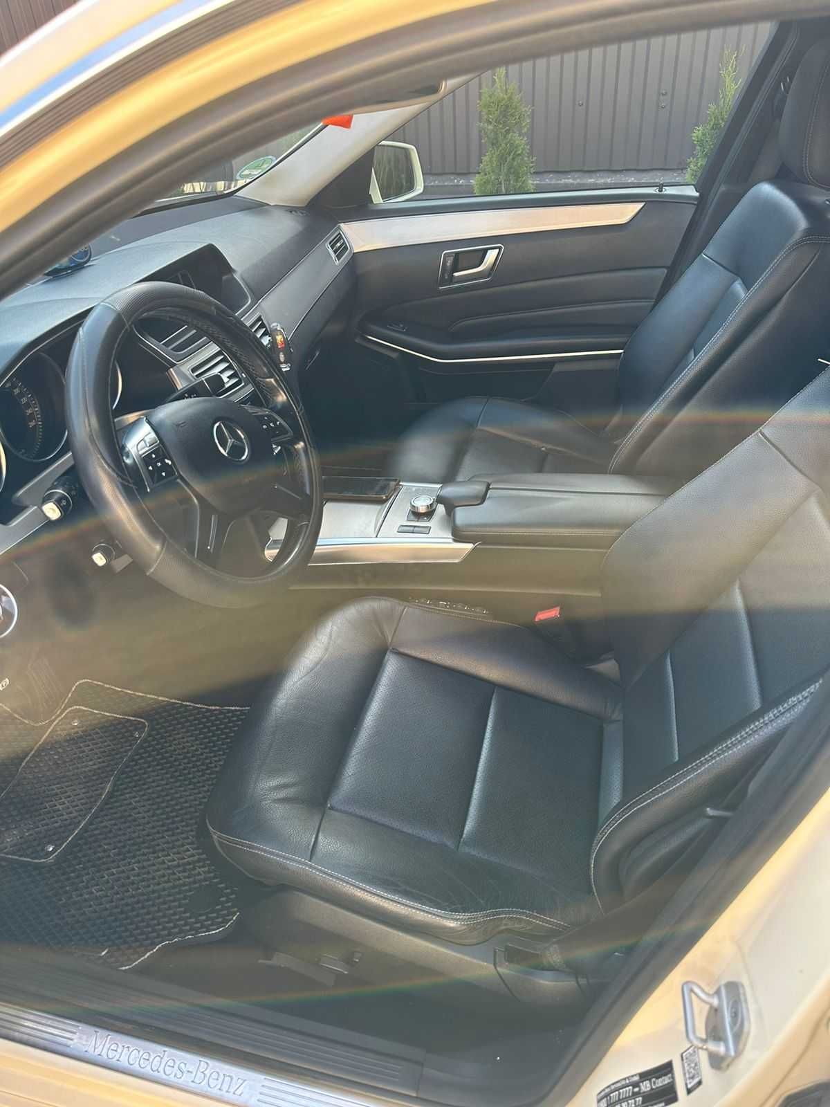 АВТО Mercedec E 200