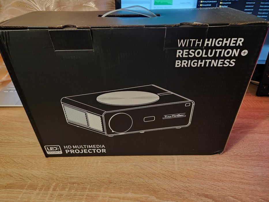 LED Full HD Проектор TouYinger Q11W android (Game Version)