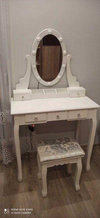 Toaletka kosmetyczna