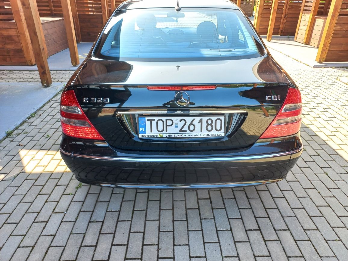 Mercedes E klasa w211