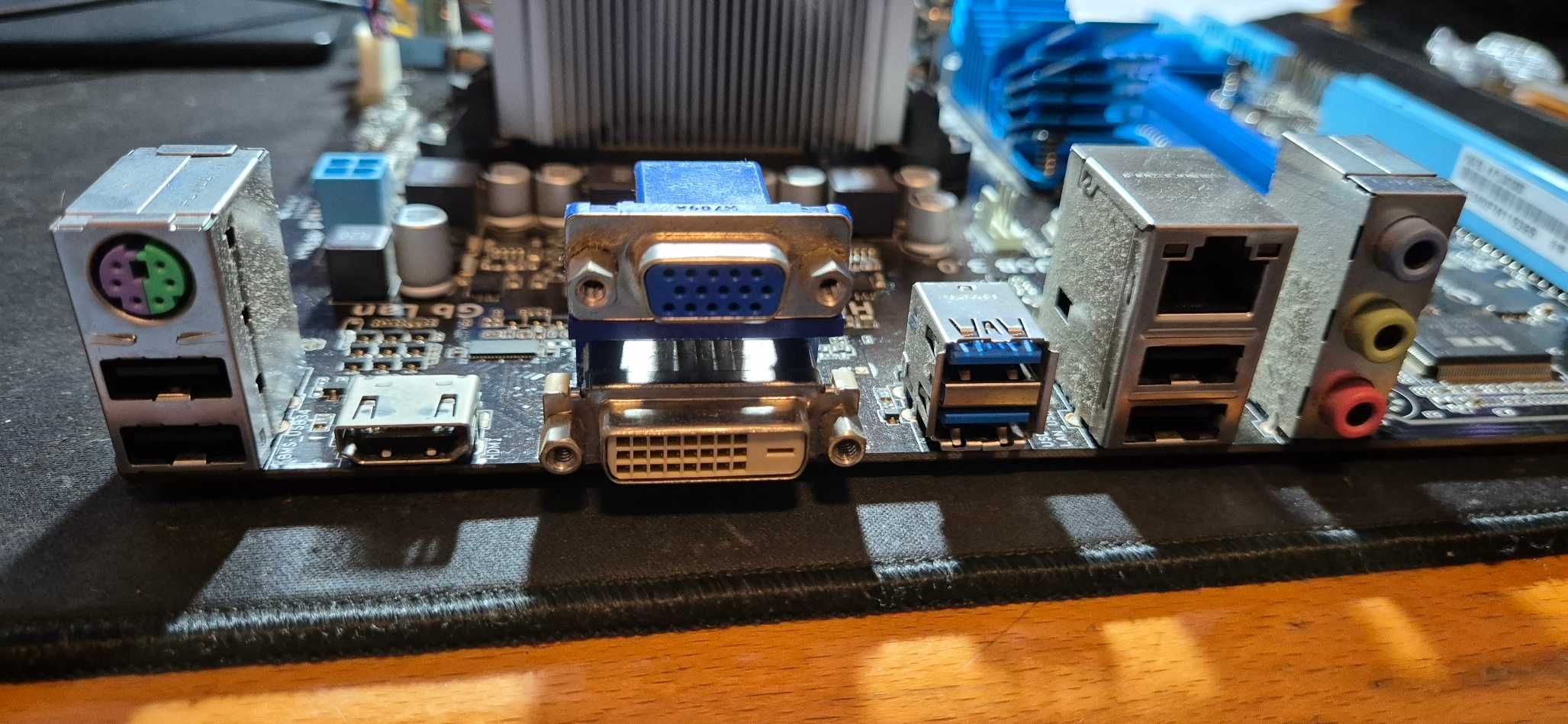 AMD AM3 Athlon FX 4300 Bundle Placa + Processador + Cooler + RAM 16GB