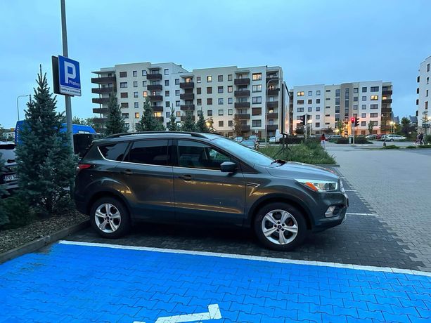 Ford Kuga/Escape, model 2019, 1,5 benzyna, 182 KM, napęd 4x4, 59000km