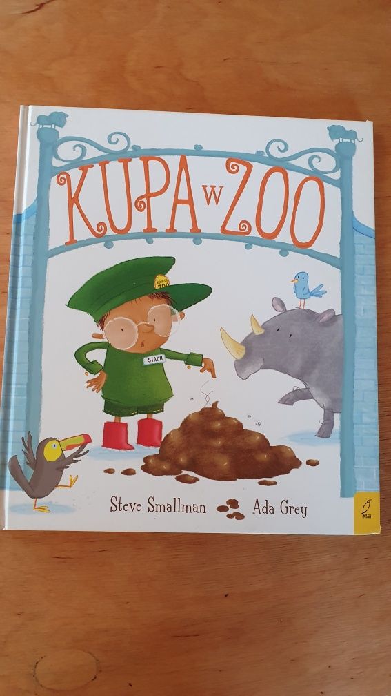 Kupa w zoo. S. Smallman